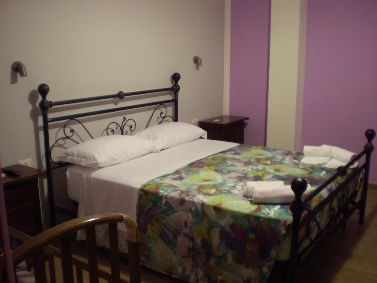 Agriturismo Casale Sera Fontana Liri Buitenkant foto
